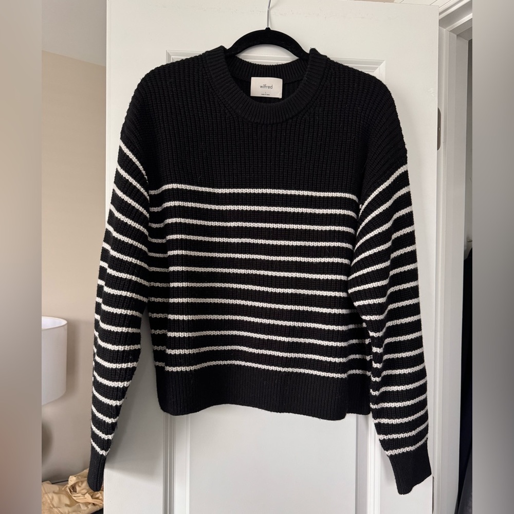 Wilfred for Aritzia Black and White Striped Sweater Size Large